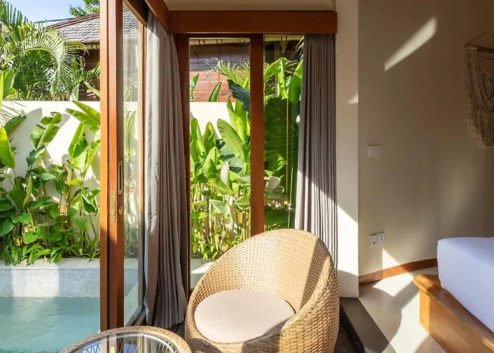 Gapura Hotel 3*